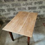 Farm table 4 to 6 people