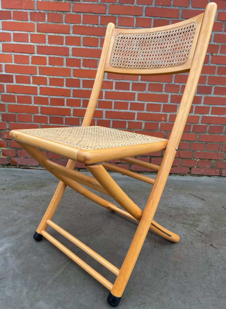 Wooden folding chair