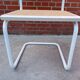 Chaise design Cesca modèle b32 en blanc