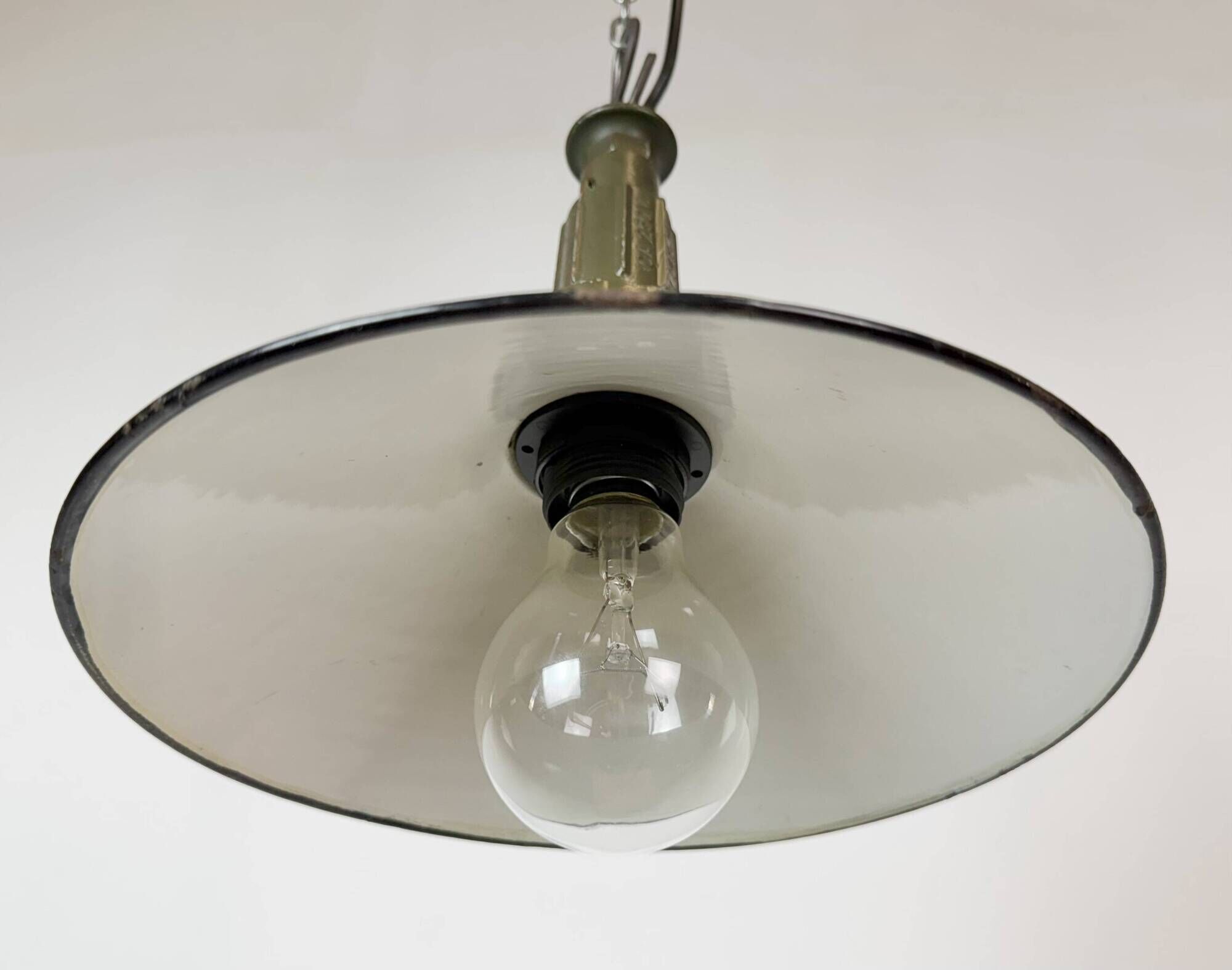 Industrial Green Enamel Military Pendant Lamp with Cast Aluminium Top, 1960