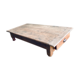 Farm table