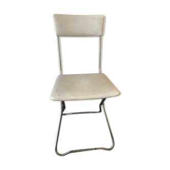 Chaise pliante blanche