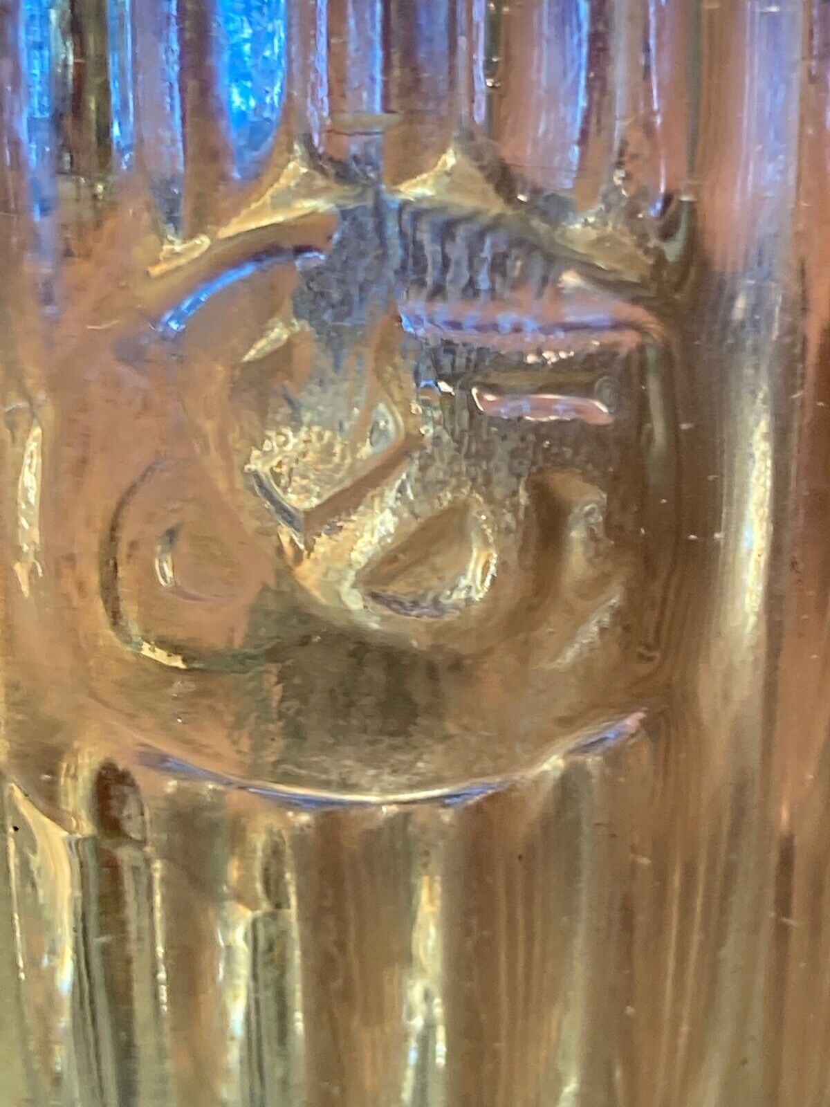 Vacuum pocket container art deco modernist glass, crystal stamp to decipher