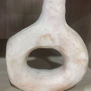 Relic vase