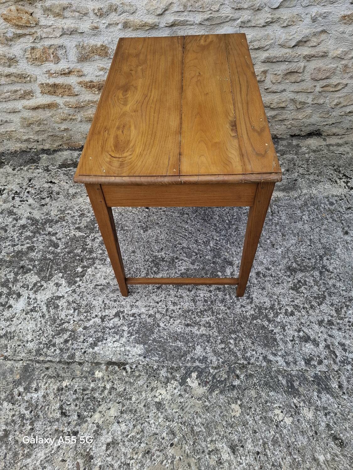Elm desk