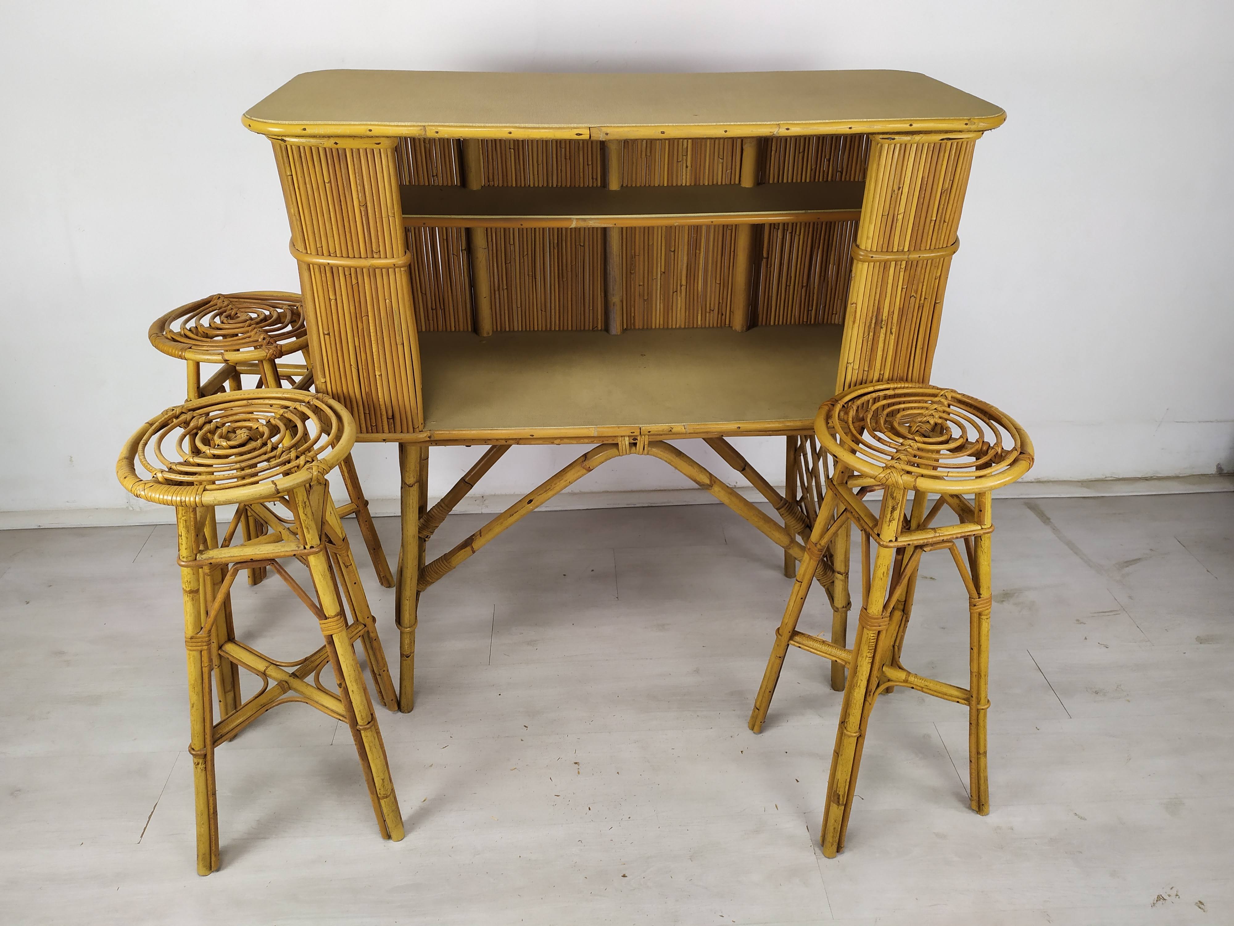 Vintage rattan bar and stools