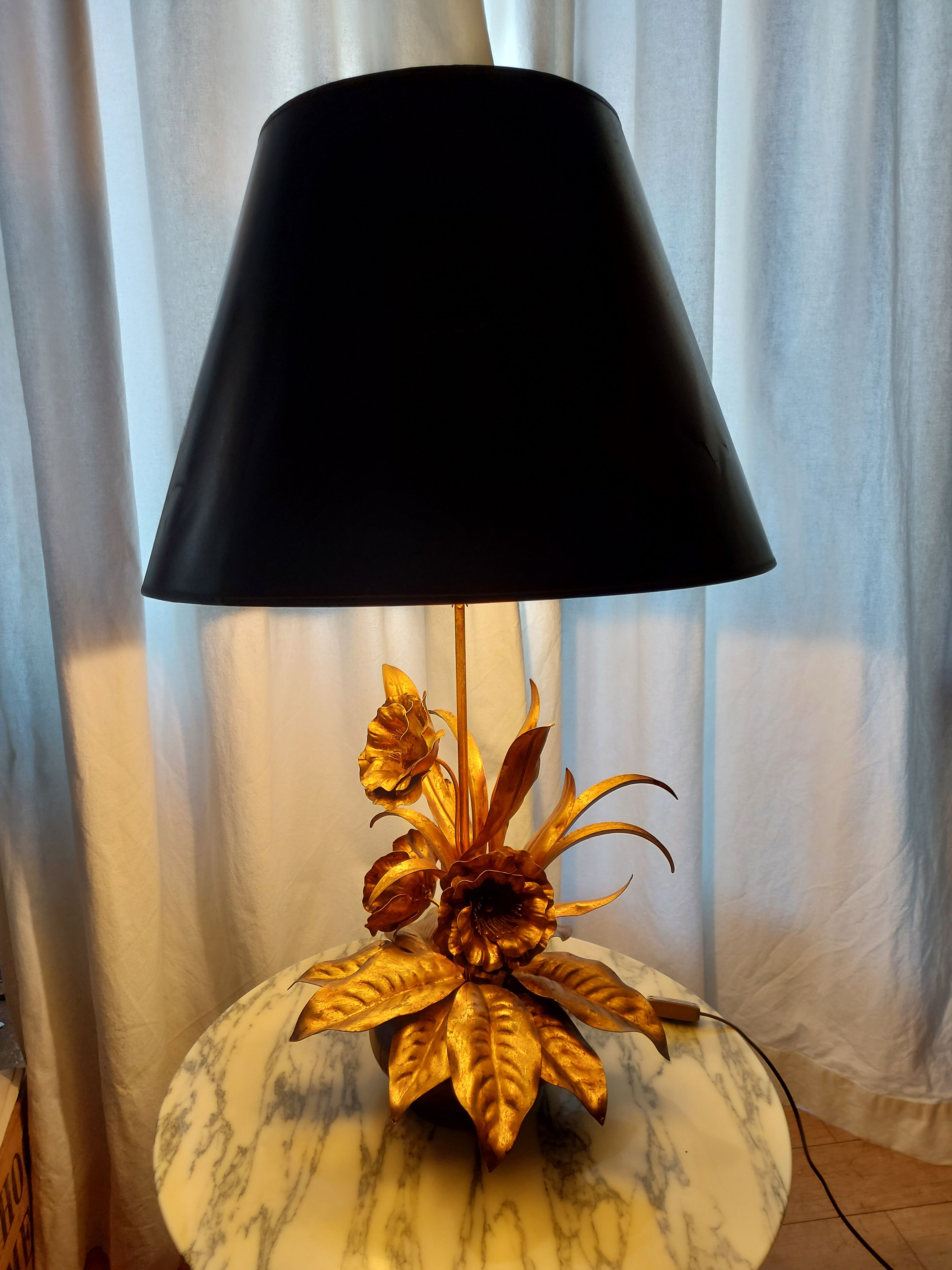 Large lamp, bouquet of vintage anemone flowers, gold metal, Hans Kogl