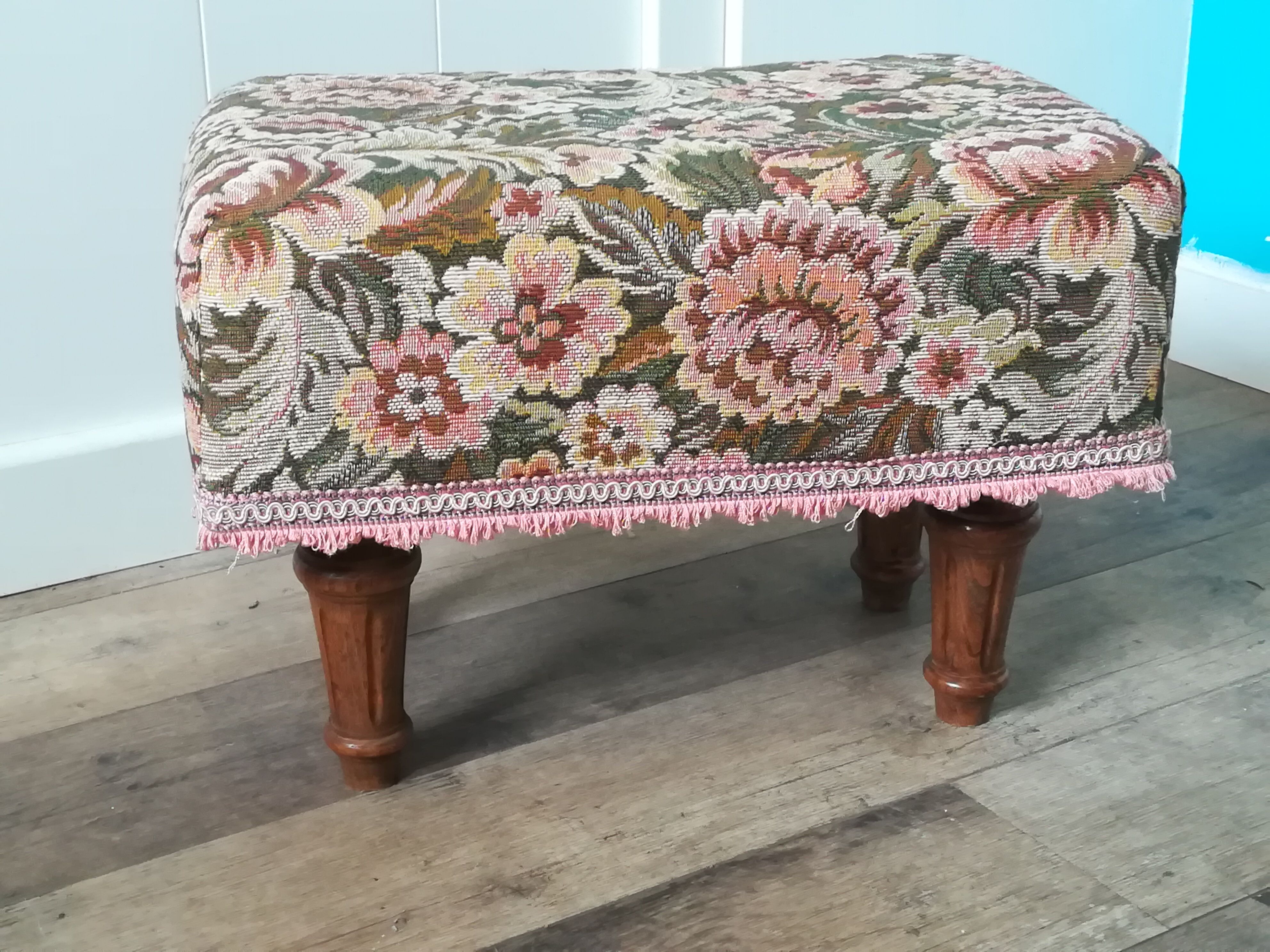 Foot rests floral tapestry