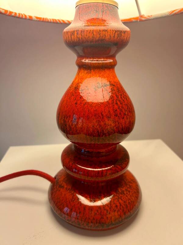 Lampe fat lava atmosphérique - nouvelle électricité, nouvel abat-jour