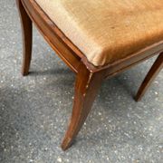 4 dining chairs from the 19th century in velvet and solid wood.
