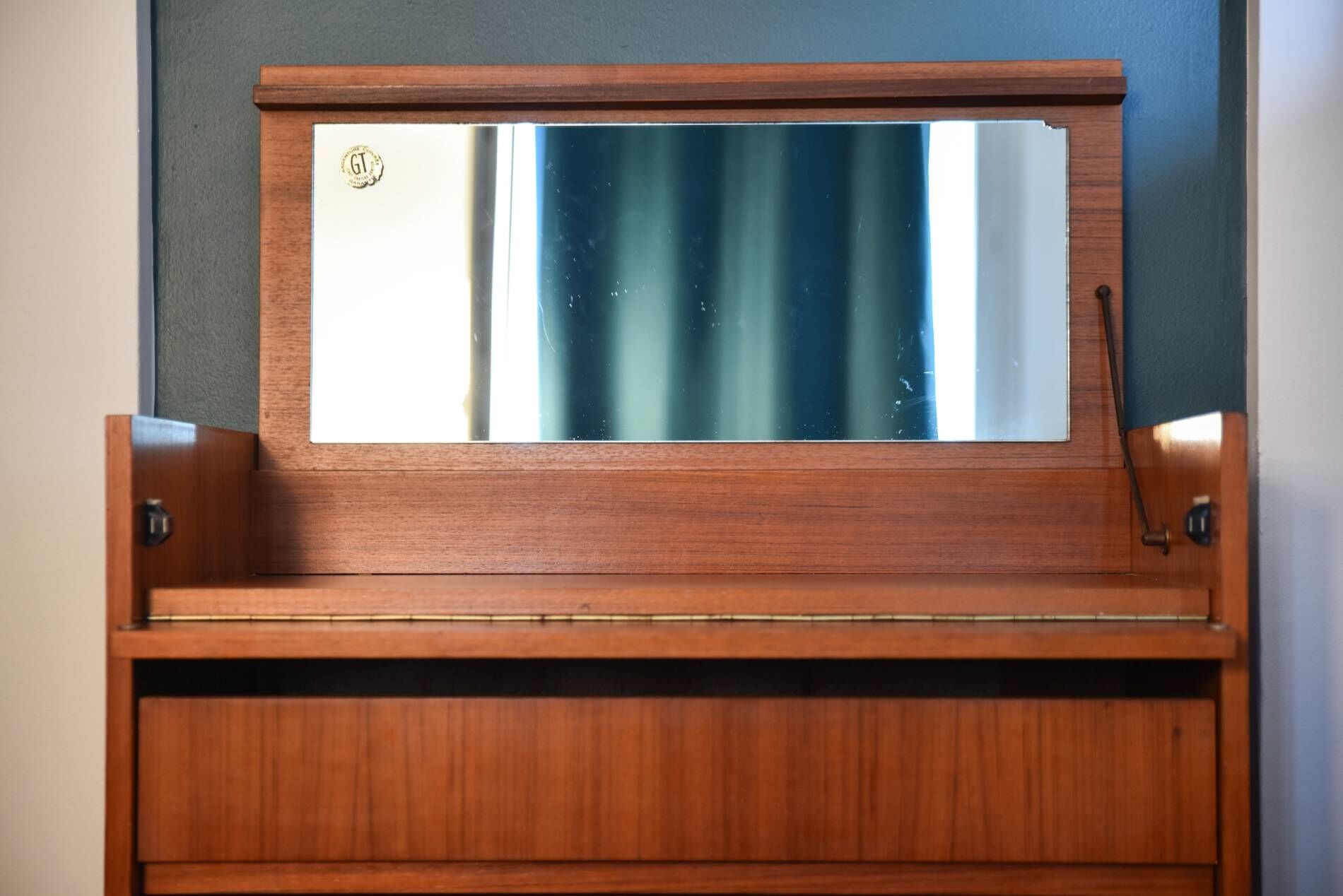 Scandinavian hairdresser 60s teak