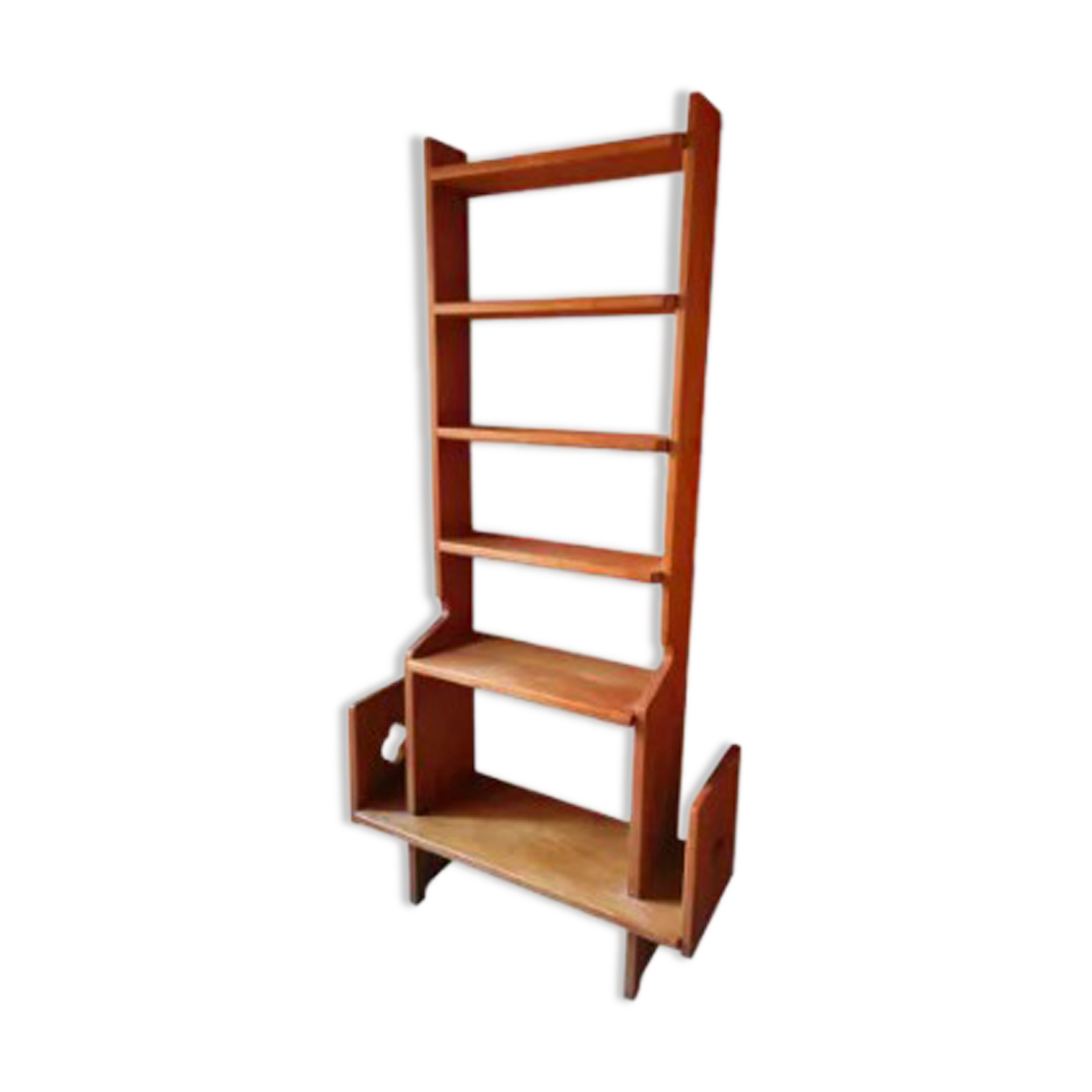 Guillerme and Chambron shelf