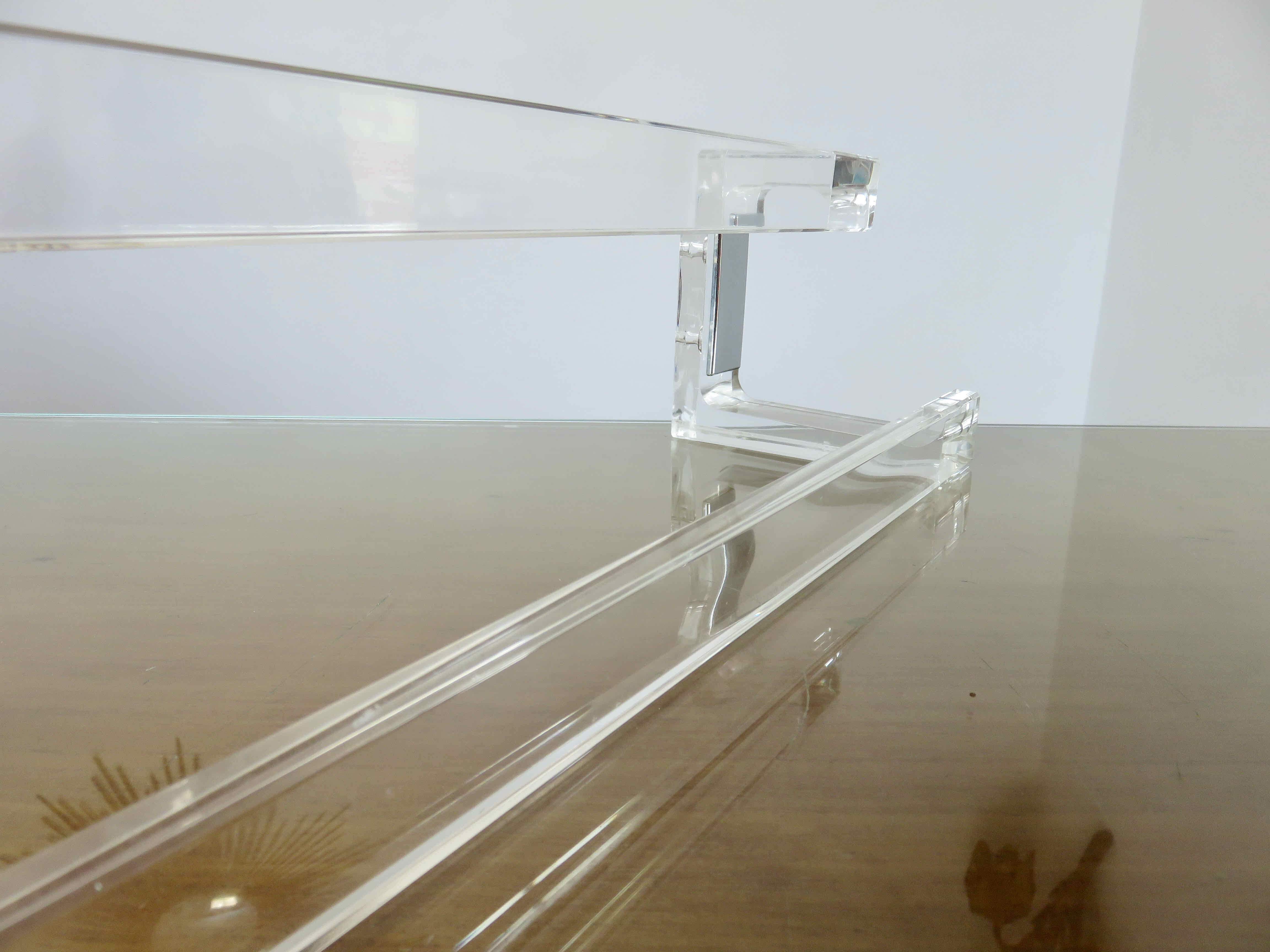 Plexiglas towel rack 70s