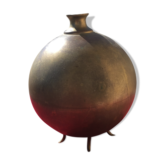 Ancient copper vase soliflore on foot