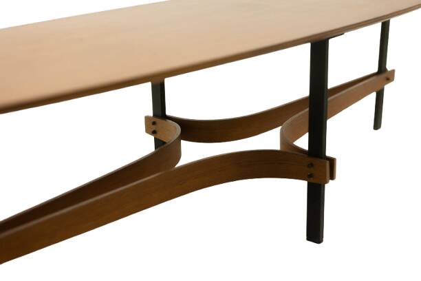 Guglielmo Ulrich. Oval coffee table in blonde teak. 1950s-60s.
