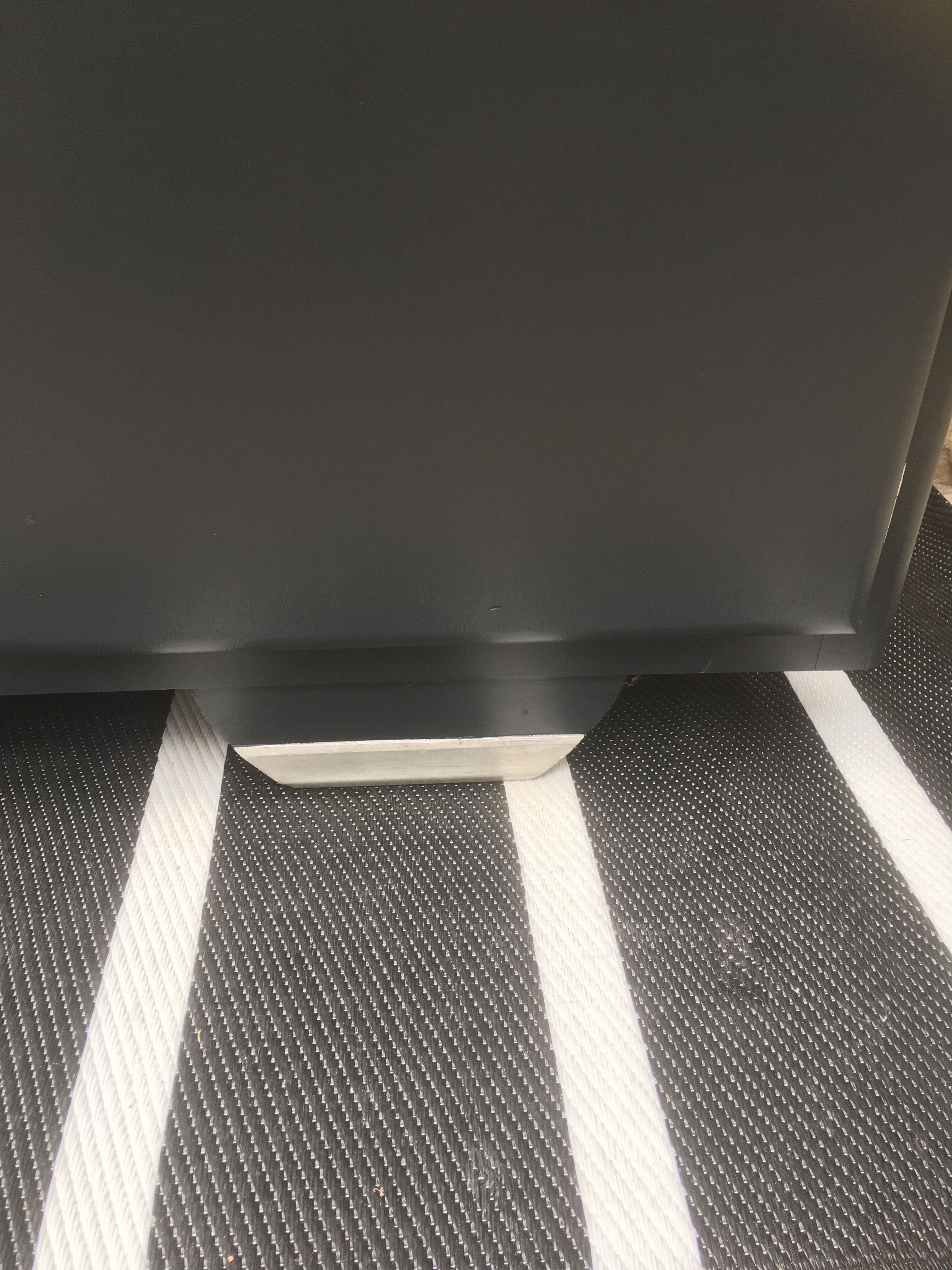 Black mado sideboard