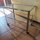 Broncz table in gilded brass