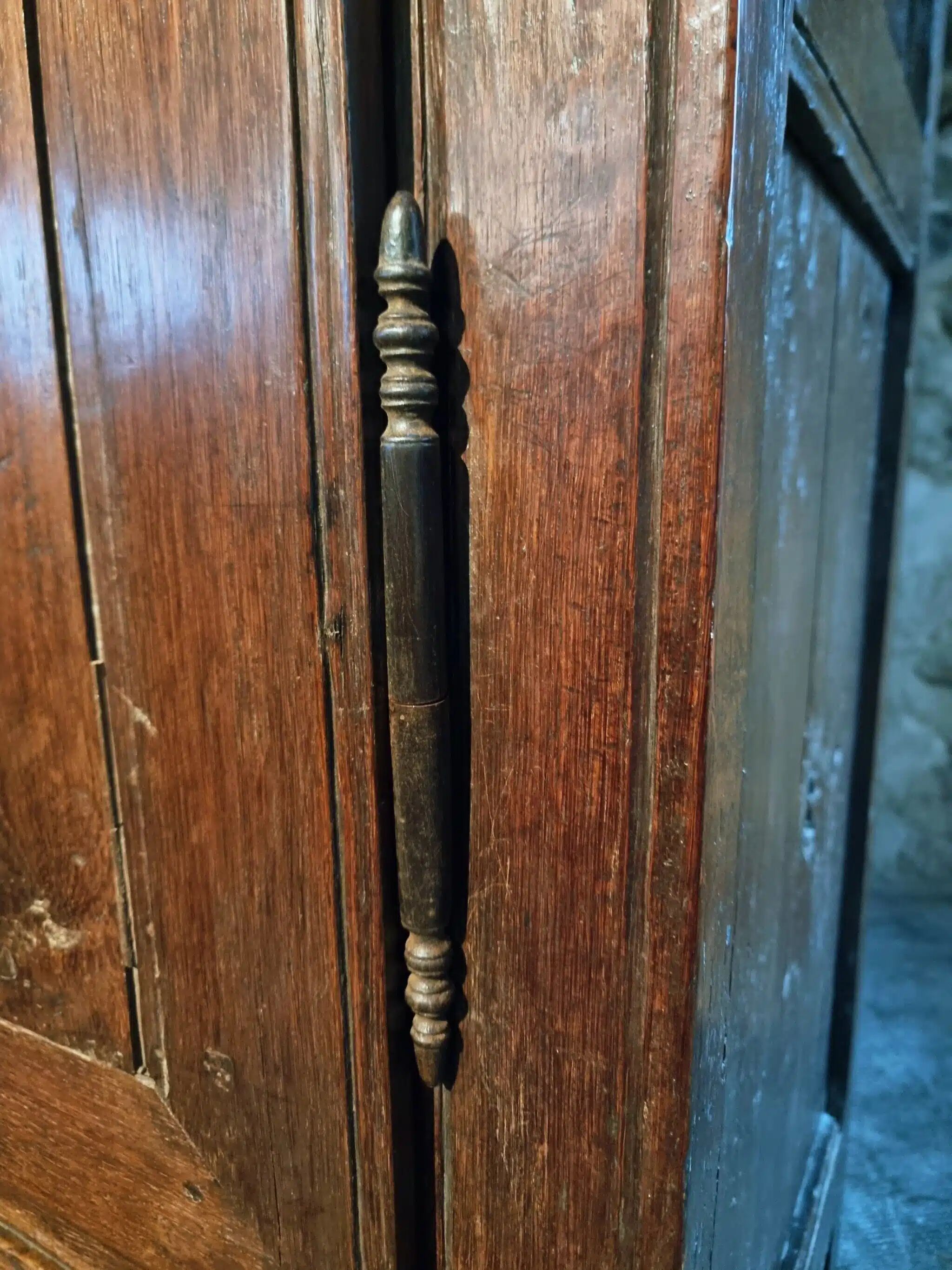 French oak armoire, late 17th - early 18th century, Louis XIV provincial style with hand-carved rosettes