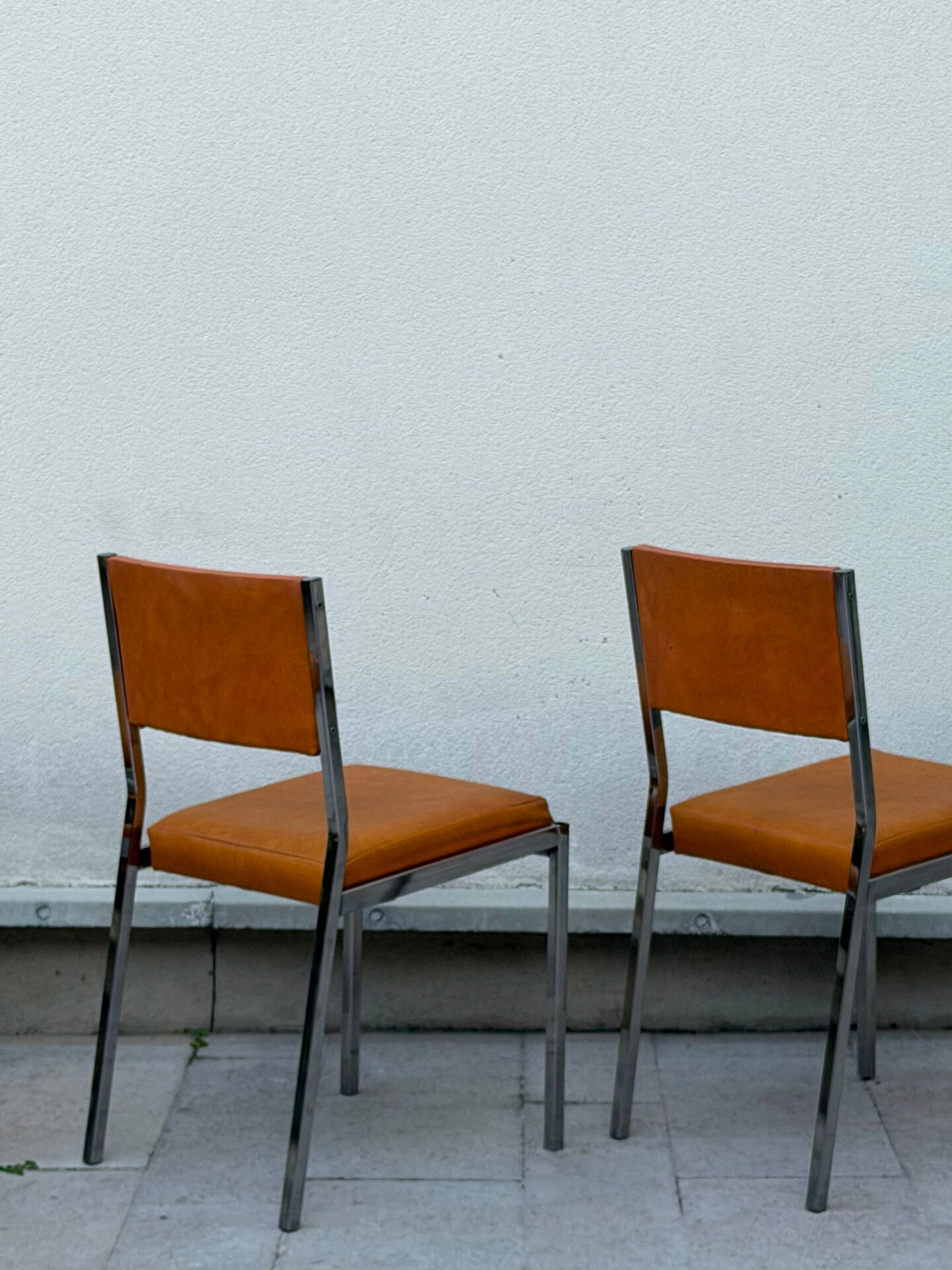 Lot 4 chaises vintage