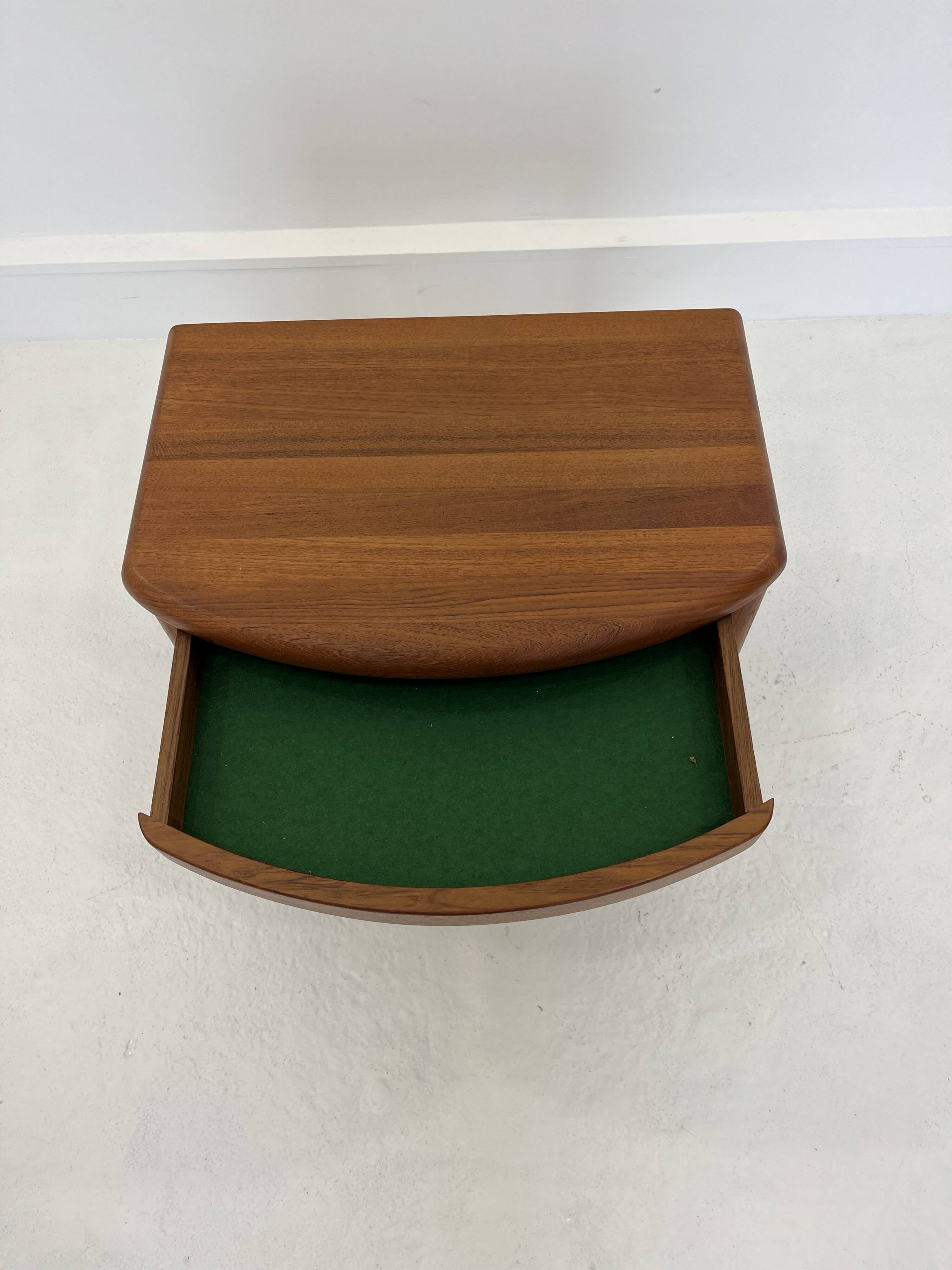 Small cabinet / side table by Salling Stolefabrik, 1960s