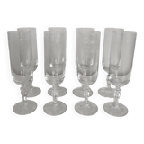 Lot de 8 verres en cristal ciselé / gravé