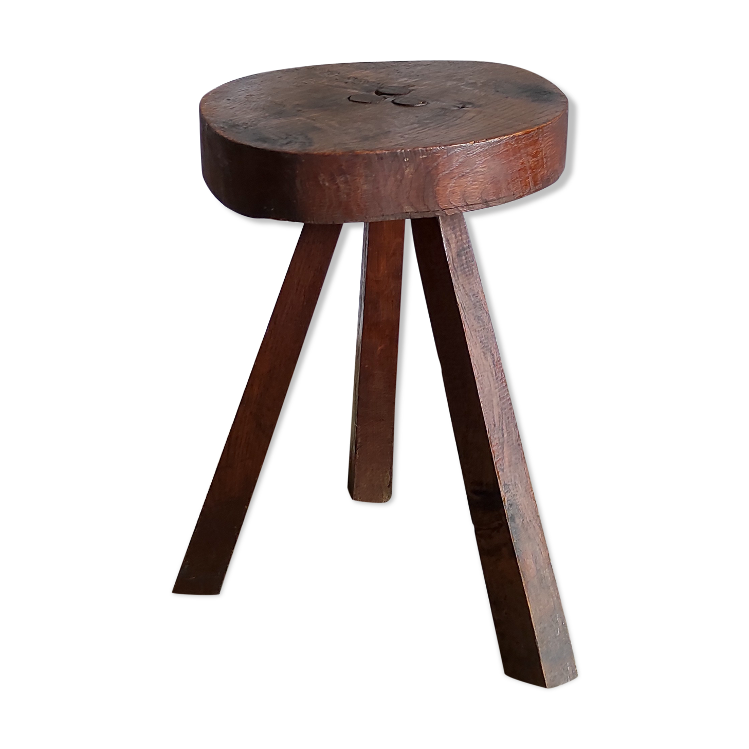 Brutalist tripod stool in solid oak mid. XXth