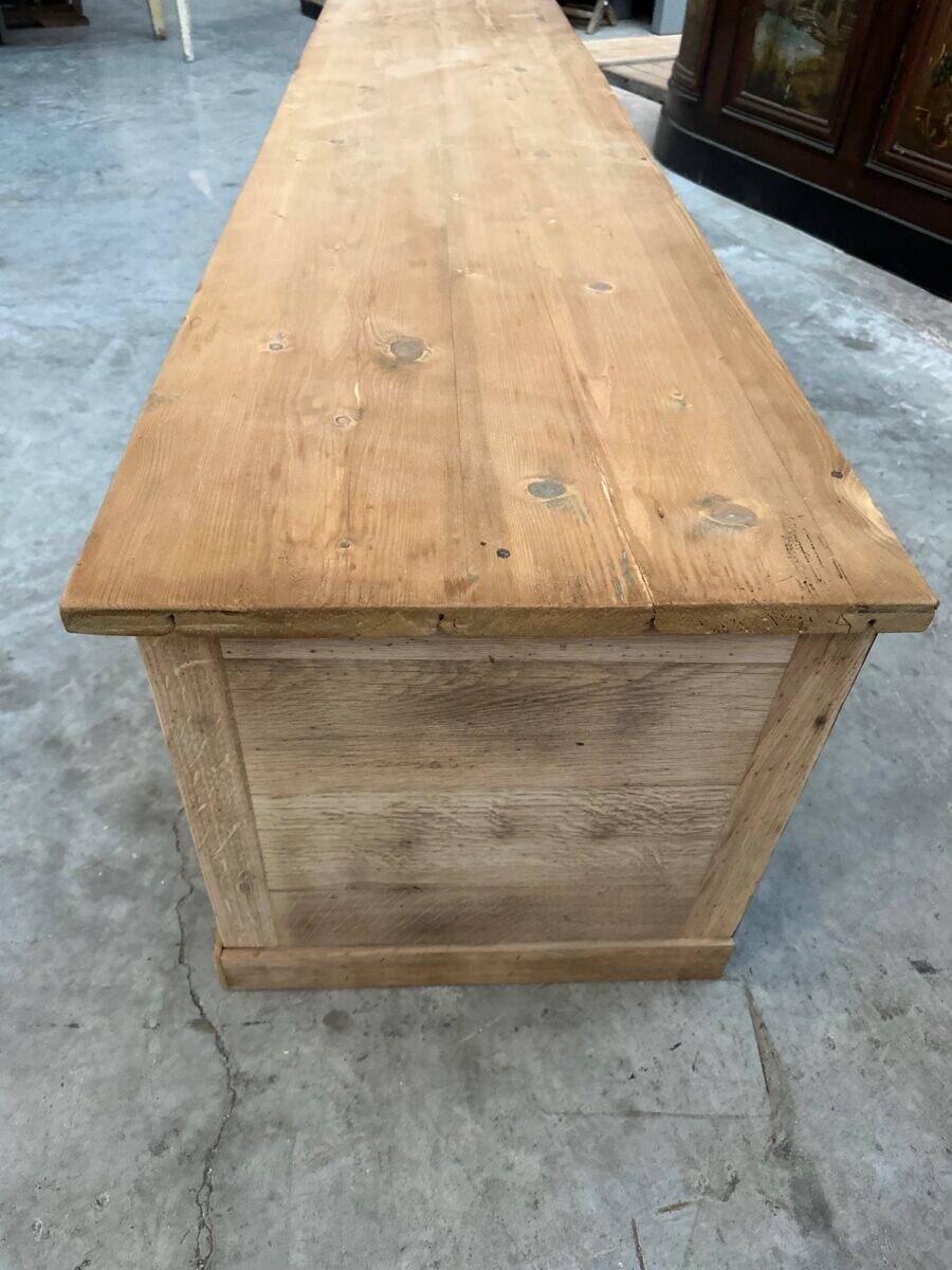 Ancien meuble de métier transformé en meuble télé