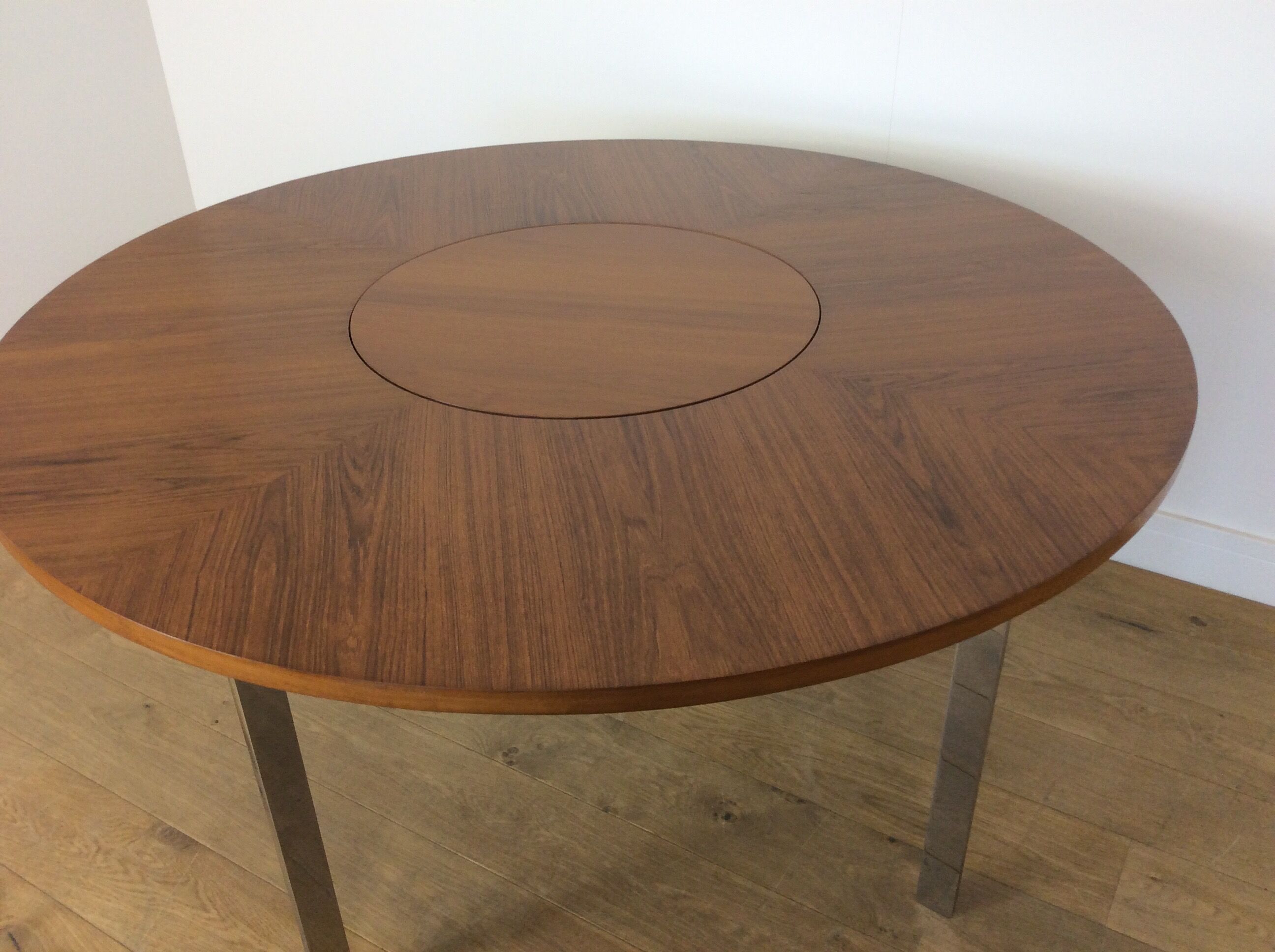 Mid century rosewood dining table by Merrow Associates