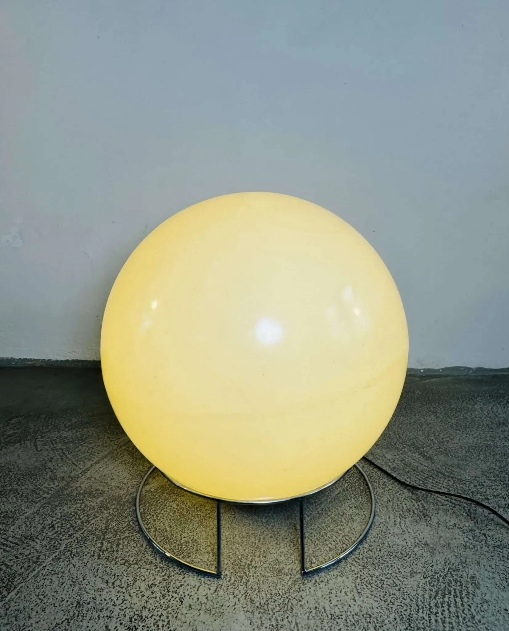 D-2057 Saturn Floor Lamp By Raak Amsterdam, The Netherlands, 1971