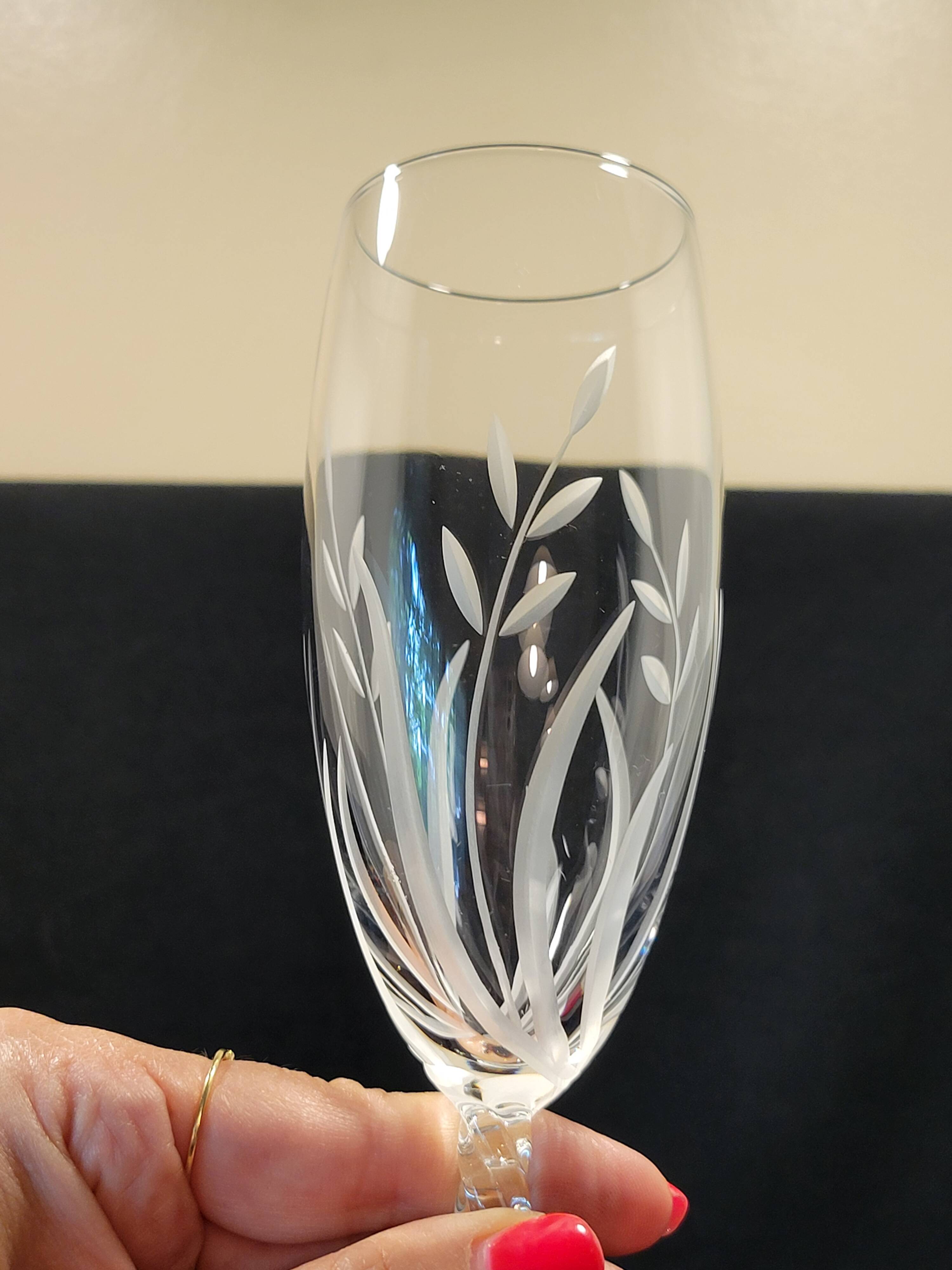 10 Arques Crystal Champagne Flutes, Fleury Cut Flamépis Pattern