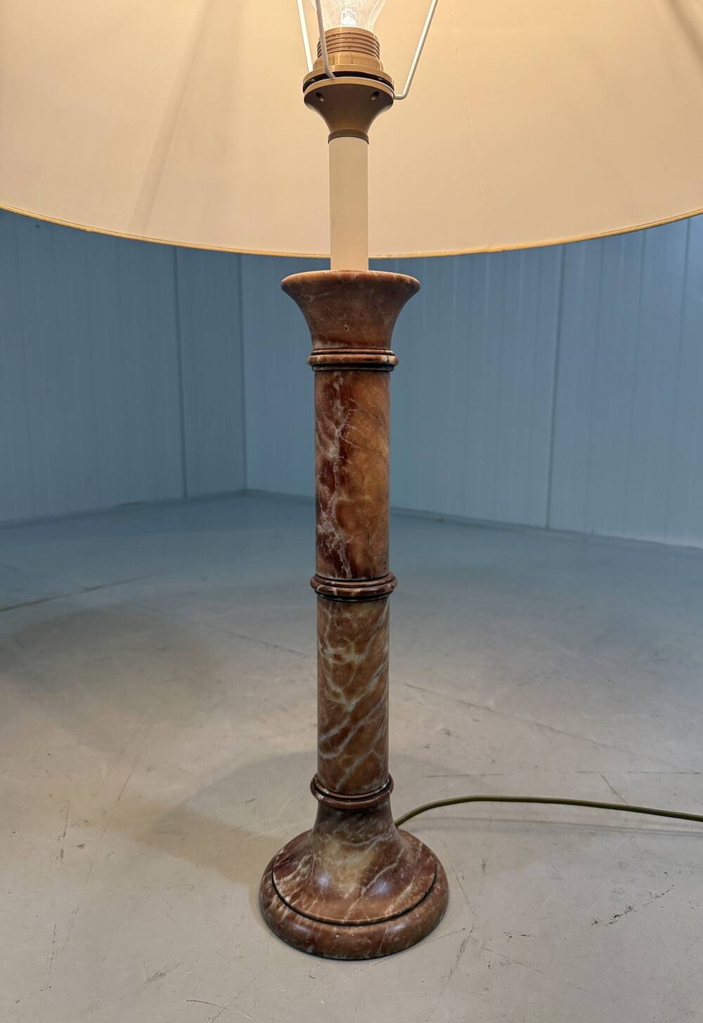 Set of 2 large marble table lamps 1970's