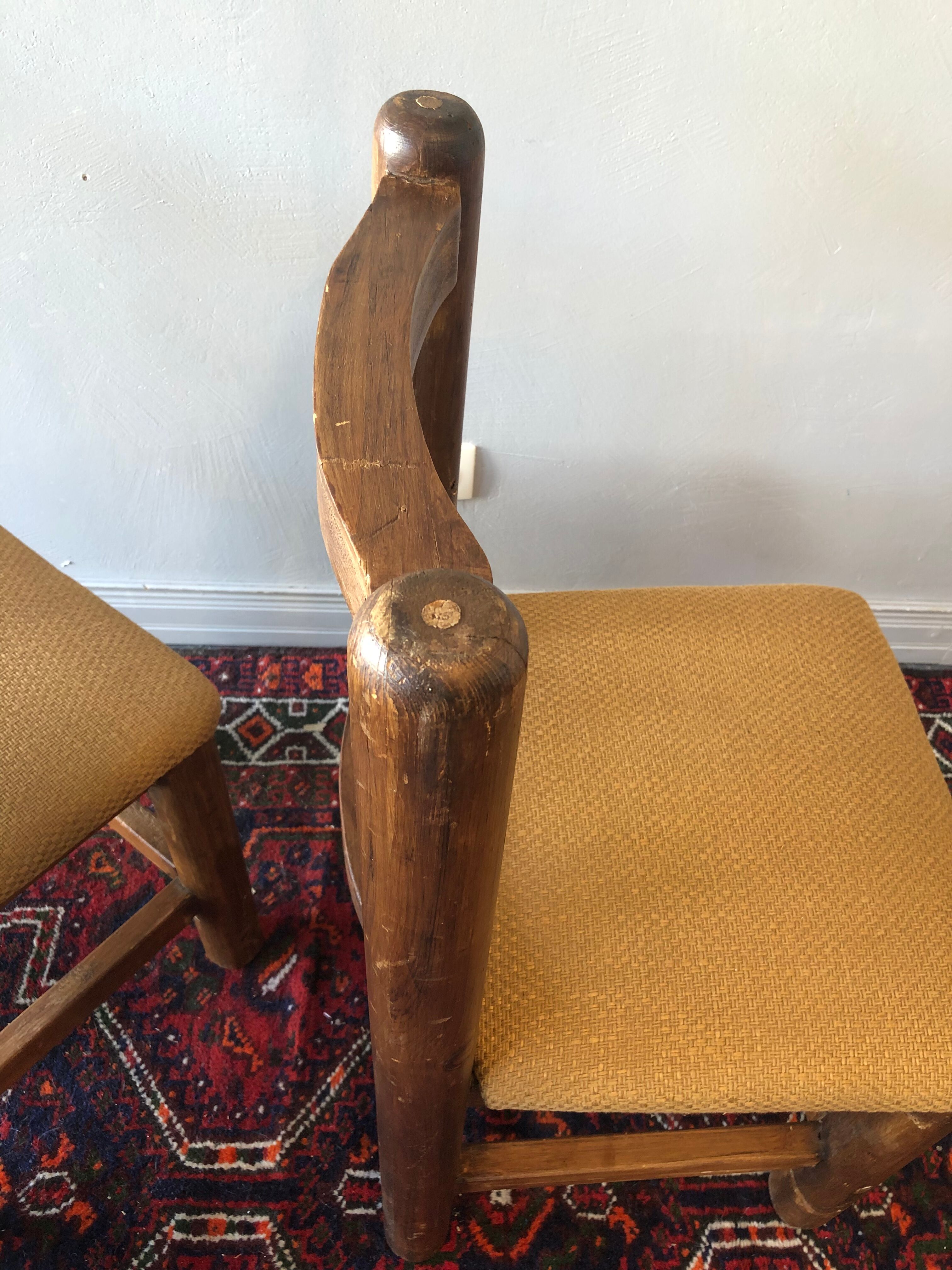 Duo of chairs brutalist style
