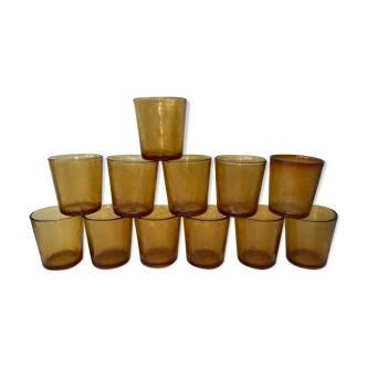 12 Vintage glasses