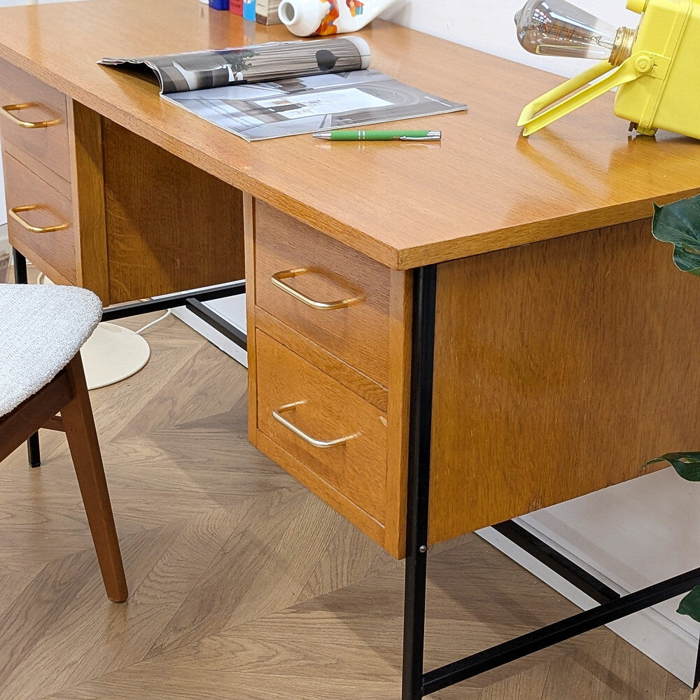 Modernist desk