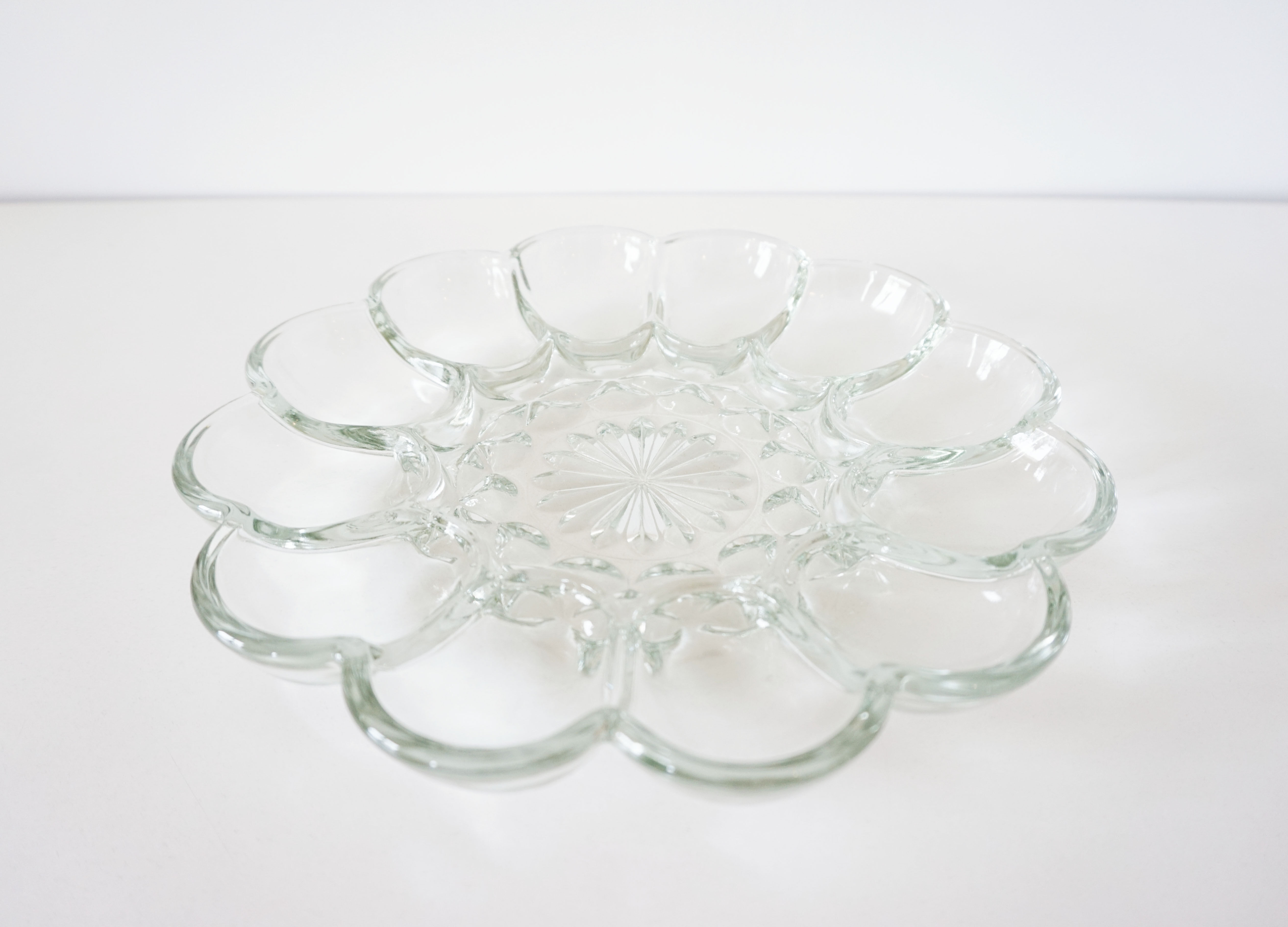 Flower glass presentation plates