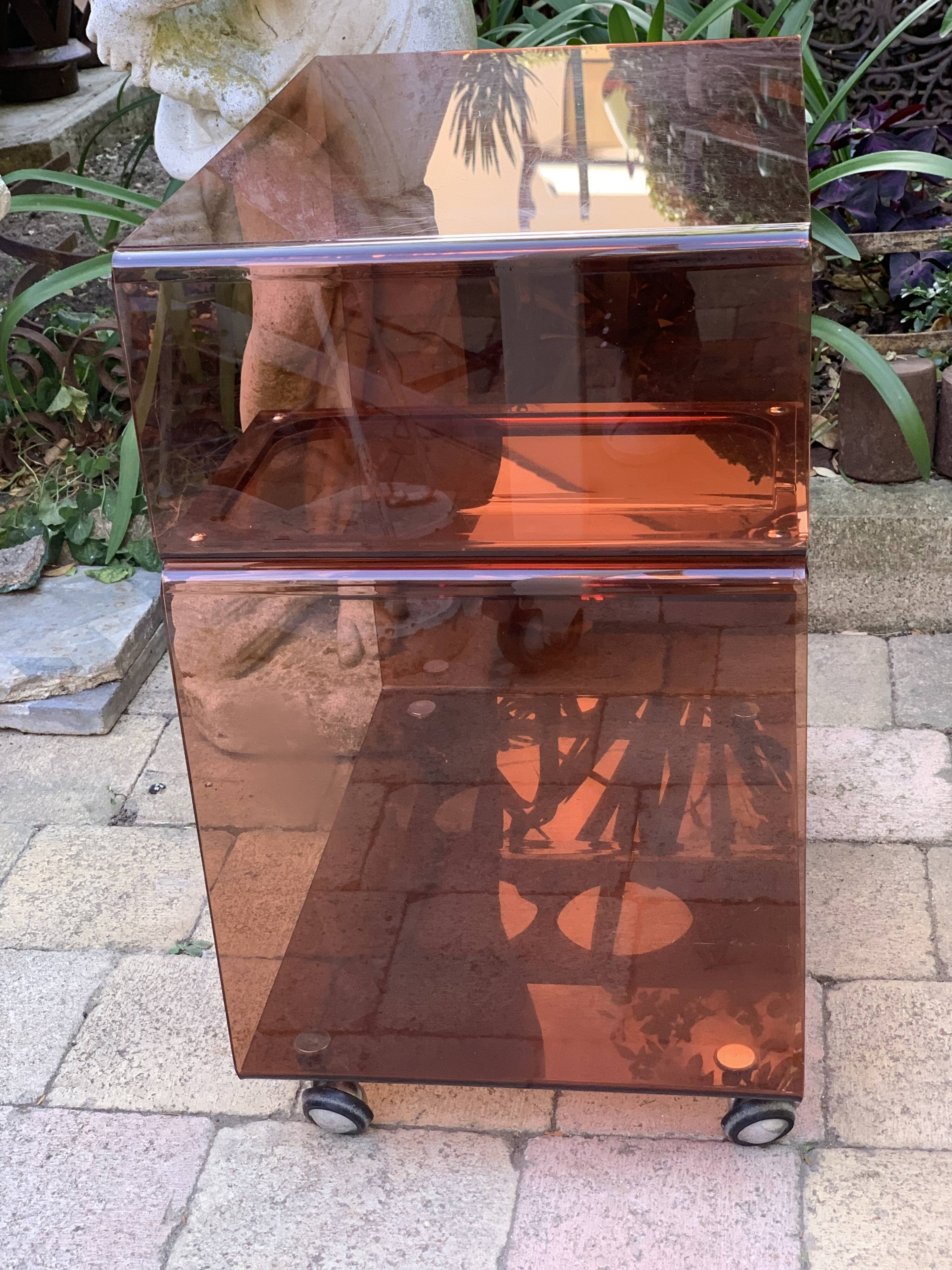 Smoked plexiglas rolling bar 70