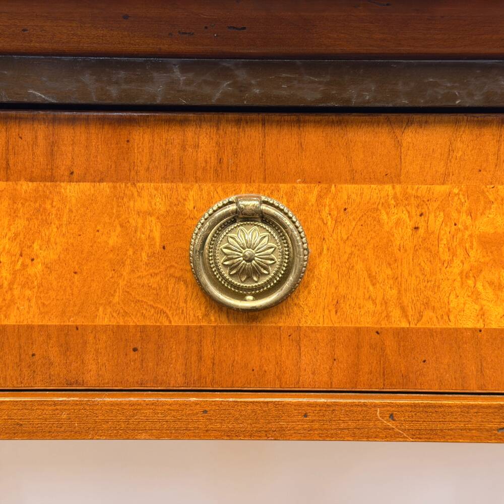 Classic Italian Selva Sidetable