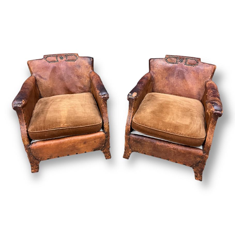 Sofa and 2 club armchairs