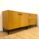 Commode rétro, intérieur, années 1960 (design tchèque)