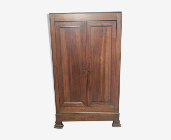 Armoire parisienne