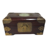 boite à bijoux chinois en bois incrusté jade