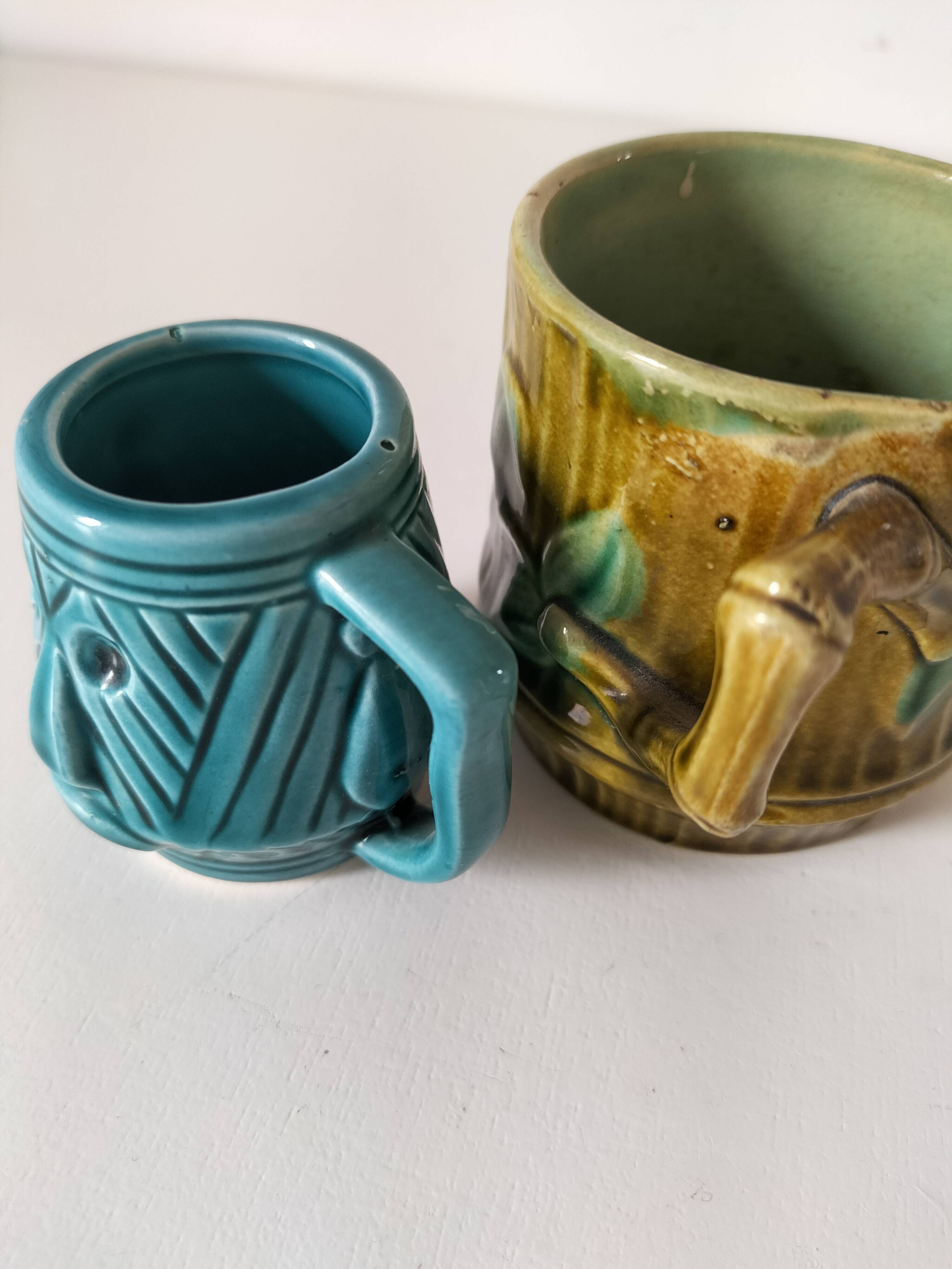 Vintage barbotine cup duo