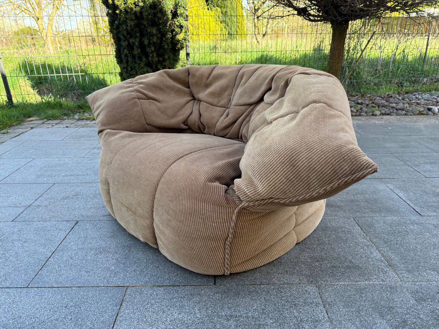 Michel Ducary armchair model Brigantin Ligne Roset 1980