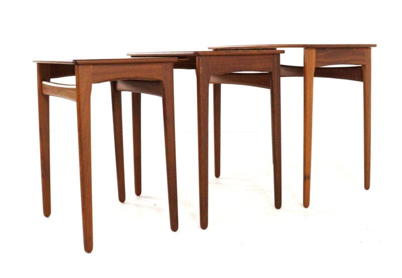 Svend Åge Madsen nesting tables - danish design in teak  mid century modern