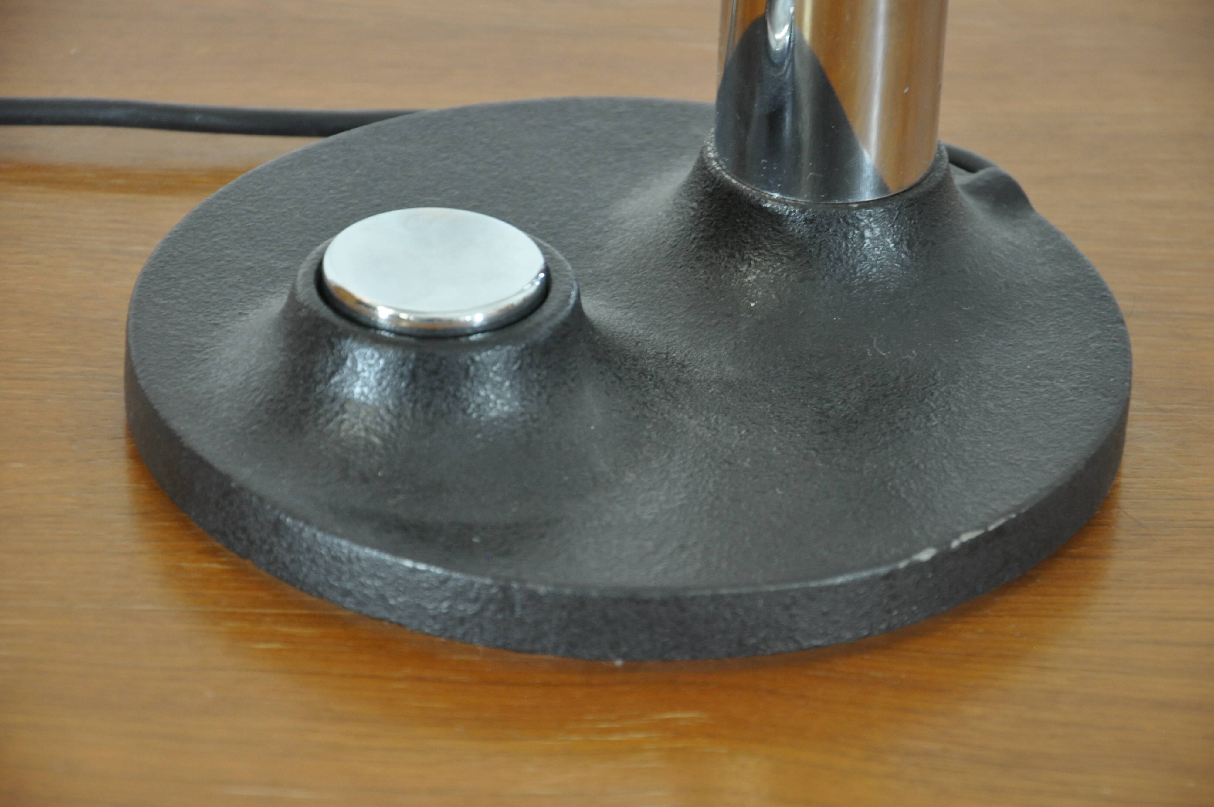 Egon Hillebrand of the 1970s design articulated lamp