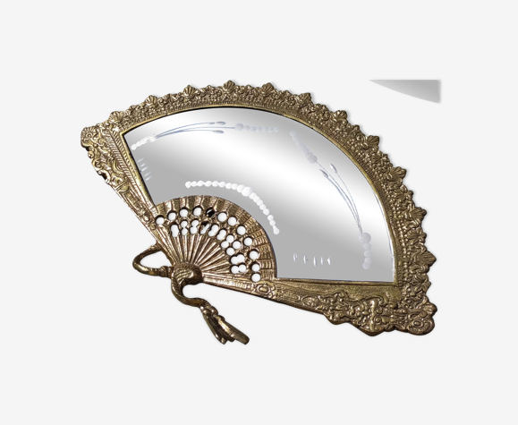 Miroir de table forme éventail gravé en bronze 39x24cm