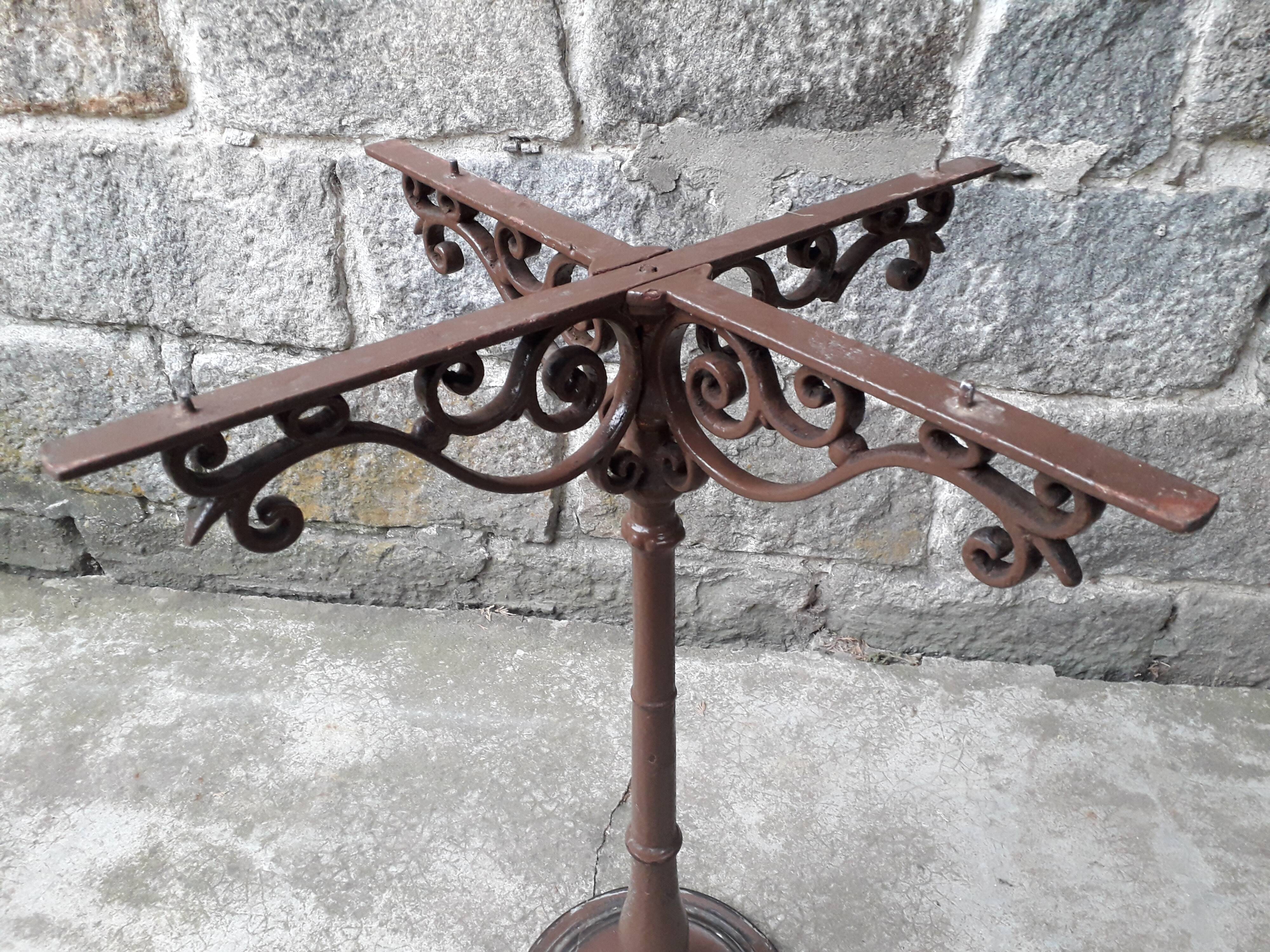 Bistro table marble top 145.5 cm