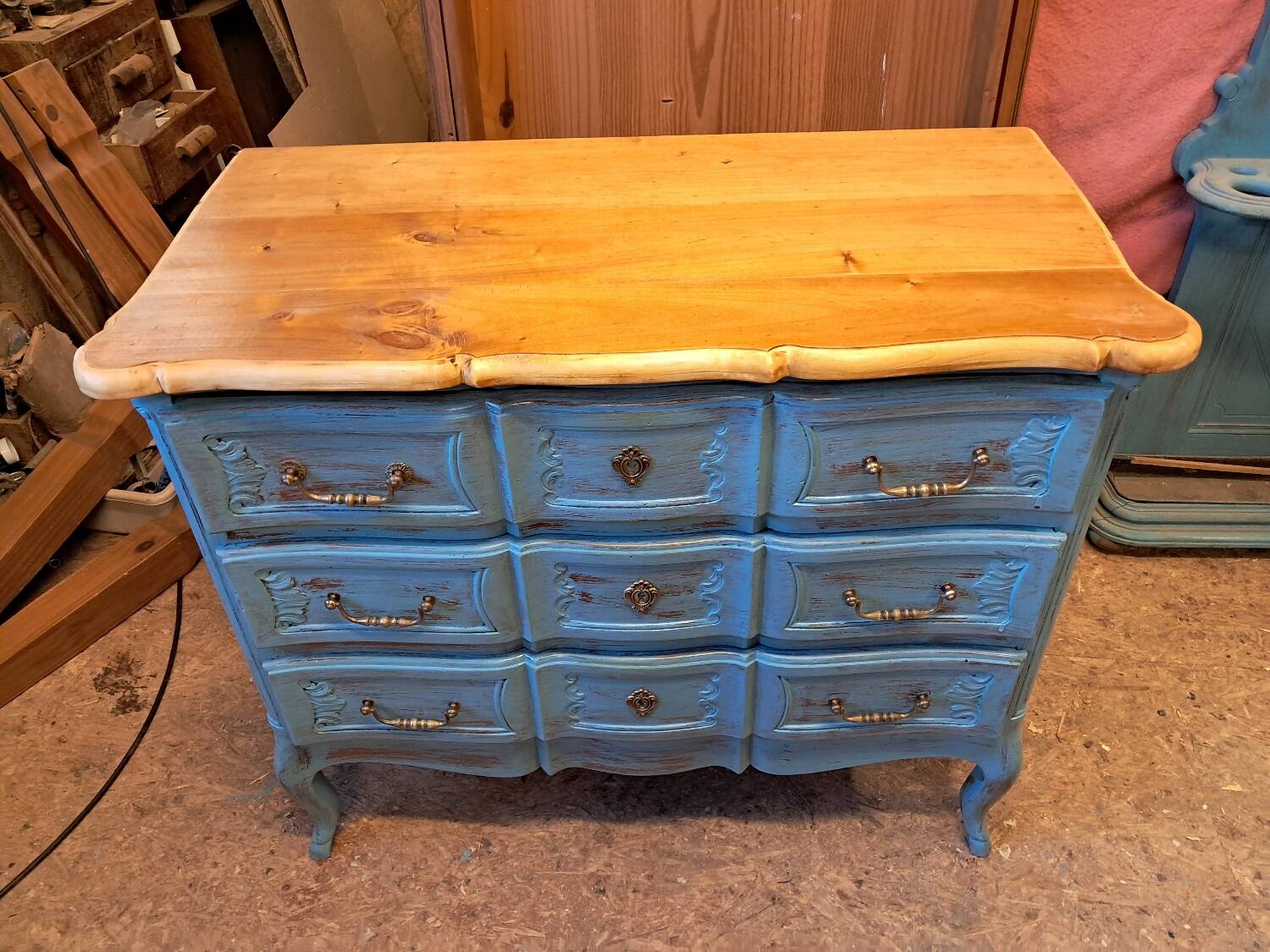Commode de style Louis XV