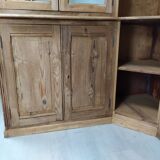 Bistro corner bookcase
