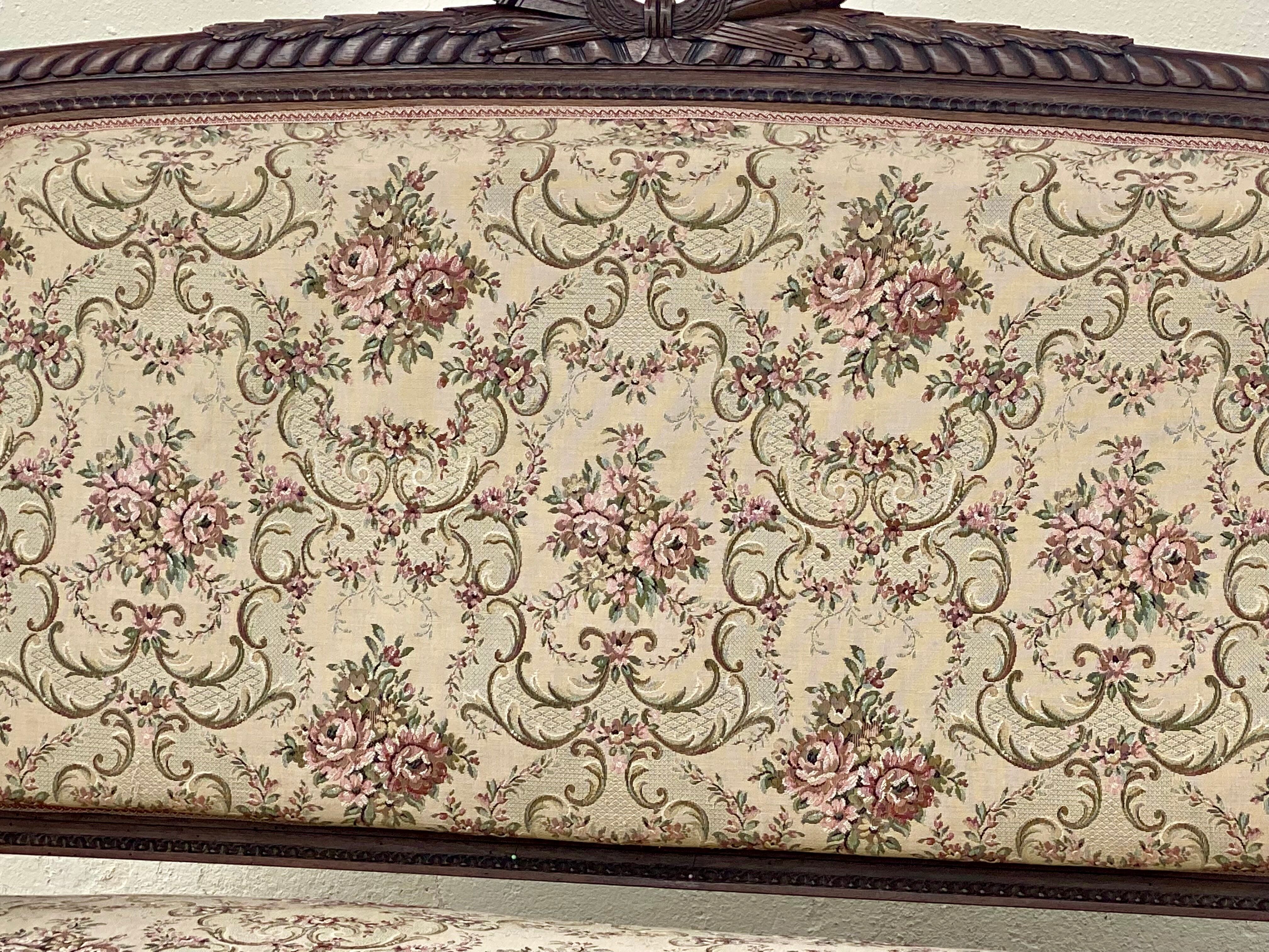 Wooden bench Louis XVI style